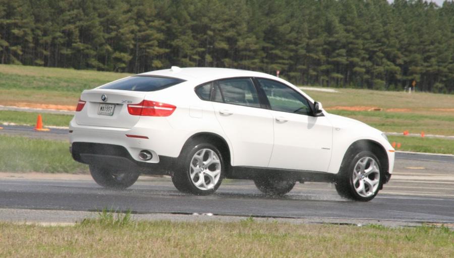  BMW X6 2009 года  (фото 23 из 74)
